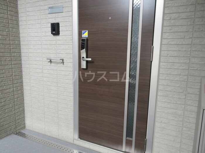 19/21 エントランス