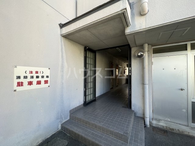 14/21 エントランス