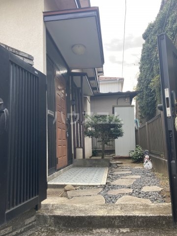 4/5 エントランス