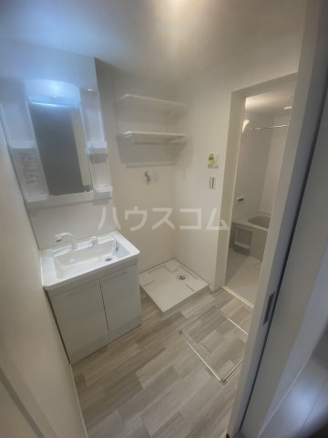 15/30 洗面