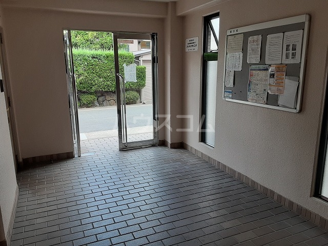 29/30 エントランス