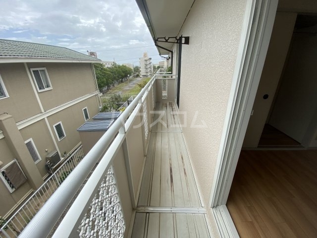 22/30 バルコニー