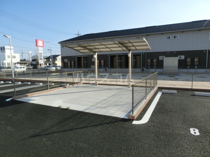 19/23 駐車場