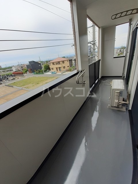 18/30 バルコニー