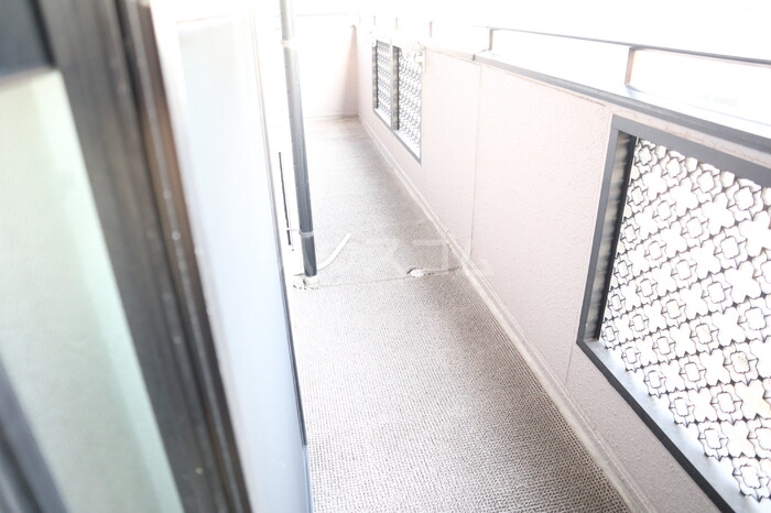 13/29 バルコニー