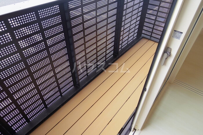 13/20 バルコニー