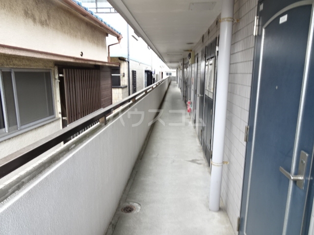 20/30 バルコニー