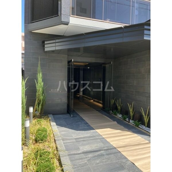 17/22 エントランス