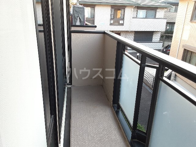 23/30 バルコニー