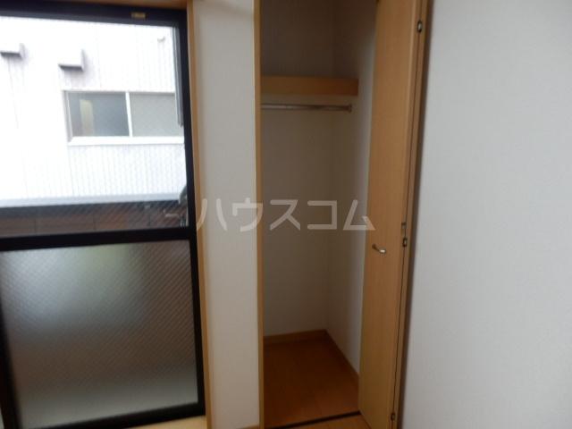 13/30 収納