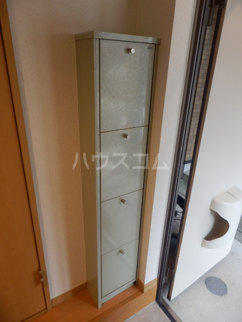 14/30 玄関