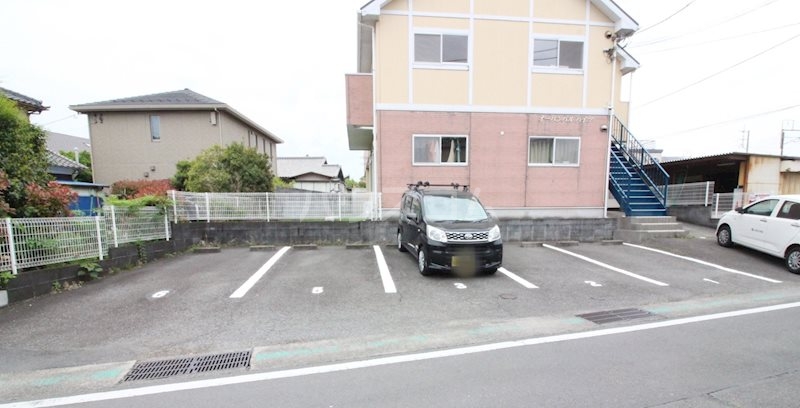 20/26 駐車場