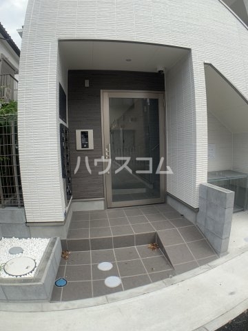 3/5 エントランス