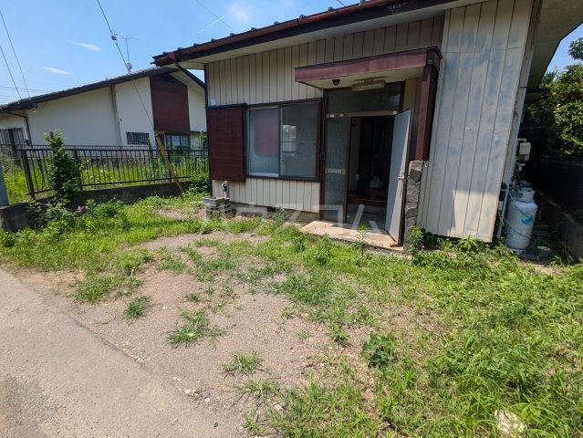 18/22 駐車場