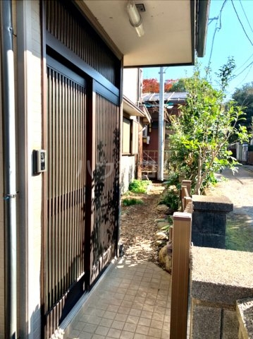 15/16 エントランス