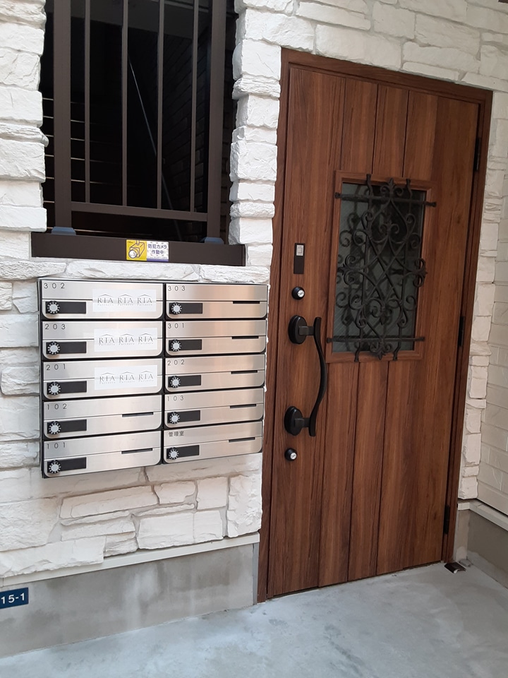 21/29 エントランス