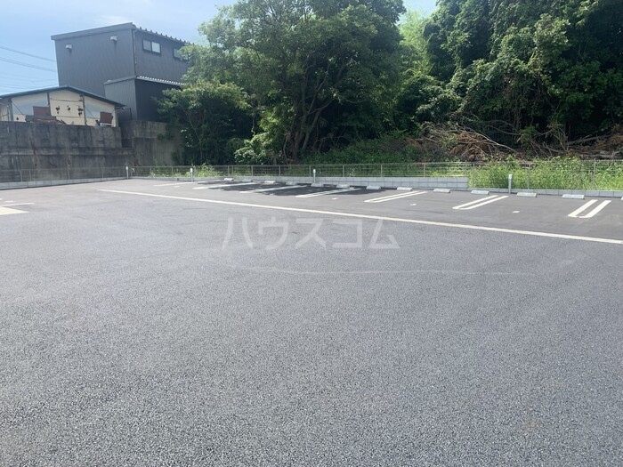 19/26 駐車場