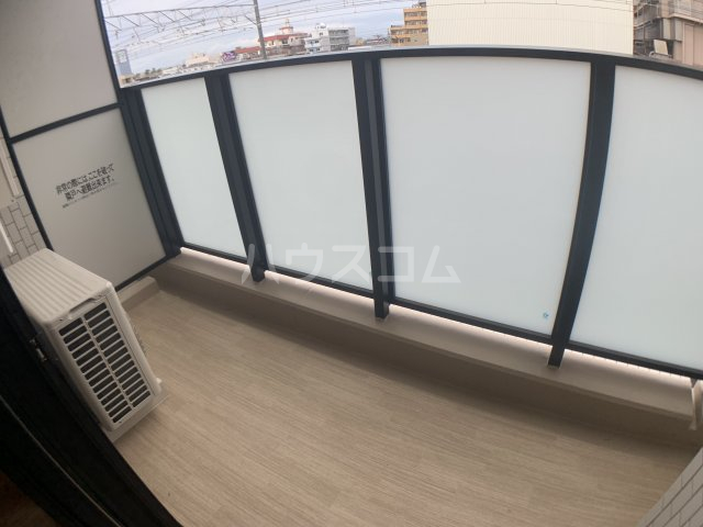 19/30 バルコニー