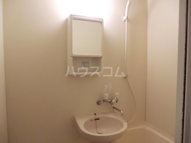 13/30 洗面
