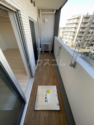 17/30 バルコニー