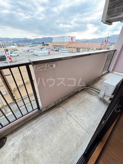17/28 バルコニー