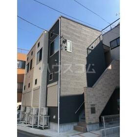 14/23 エントランス