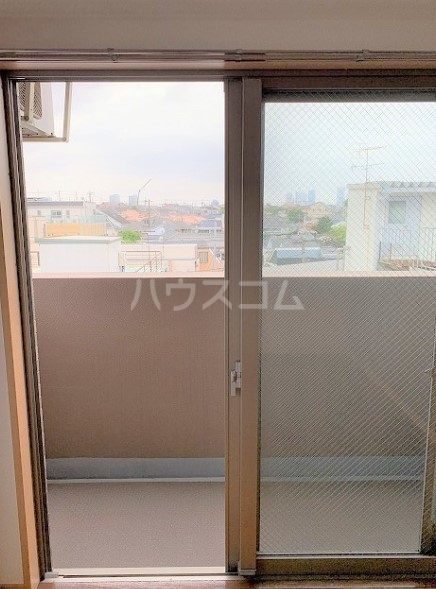 17/28 バルコニー