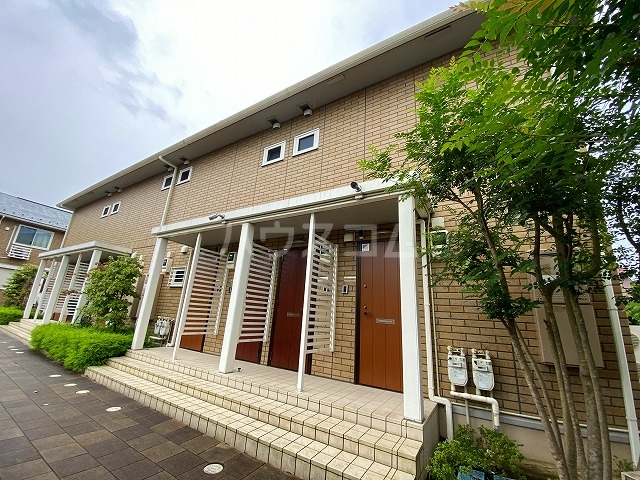 15/22 エントランス