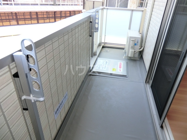 15/21 バルコニー