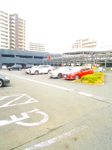 26/30 駐車場