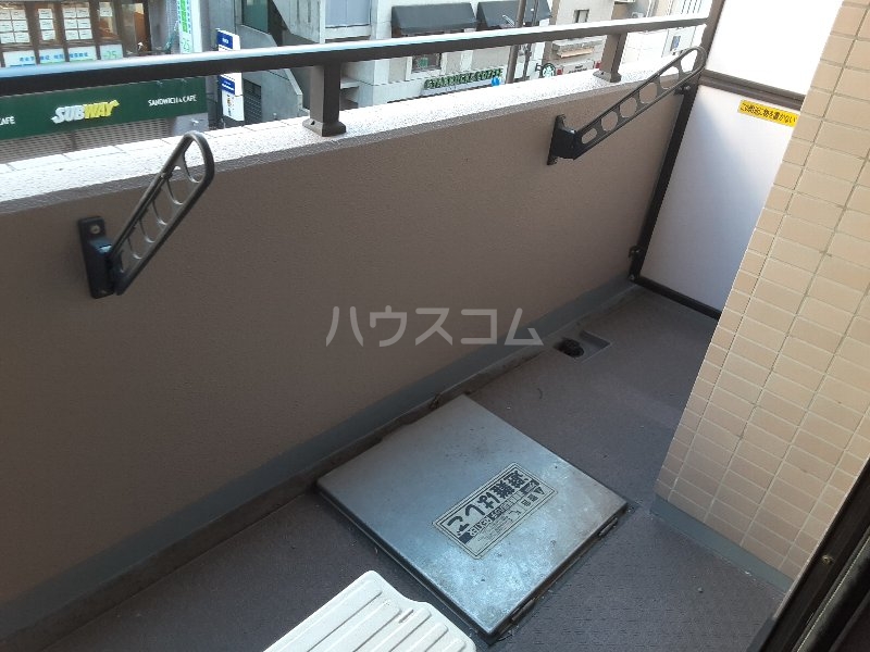 20/30 バルコニー