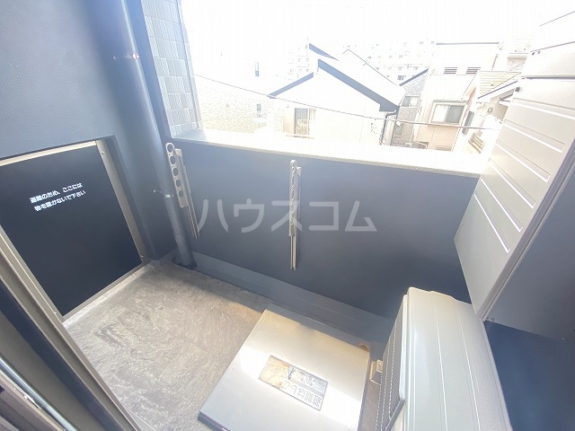 19/30 バルコニー