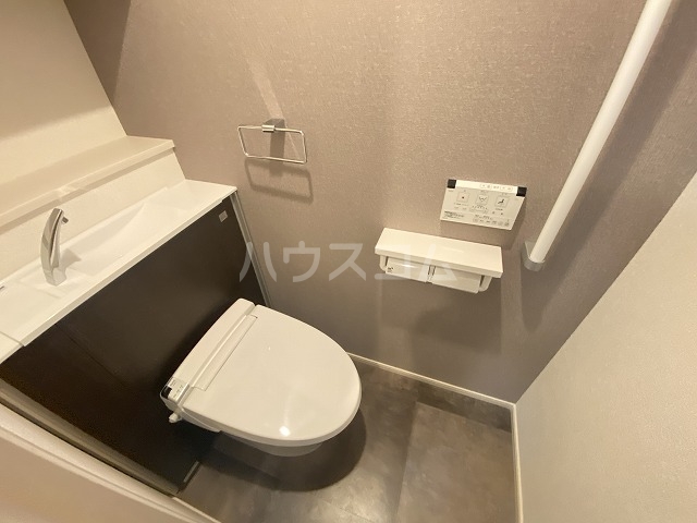 14/30 トイレ