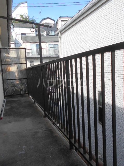 13/22 バルコニー