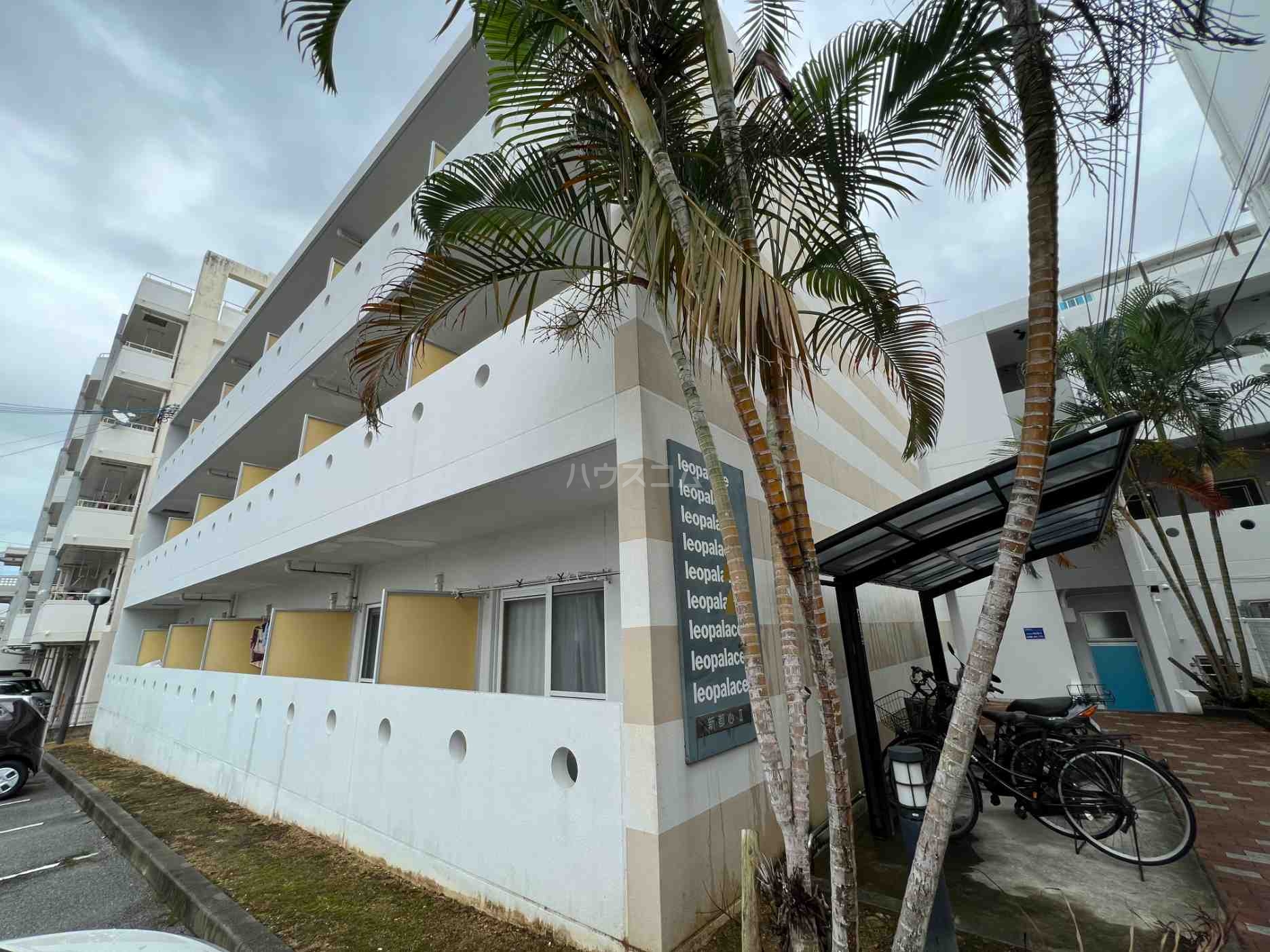 13/18 バルコニー