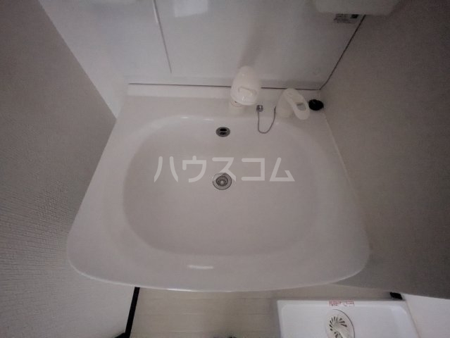 13/30 洗面