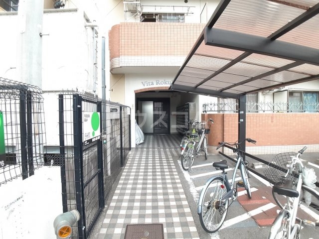 16/24 エントランス