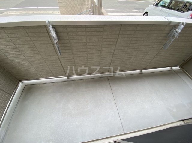 23/30 バルコニー