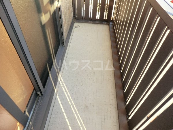 20/30 バルコニー