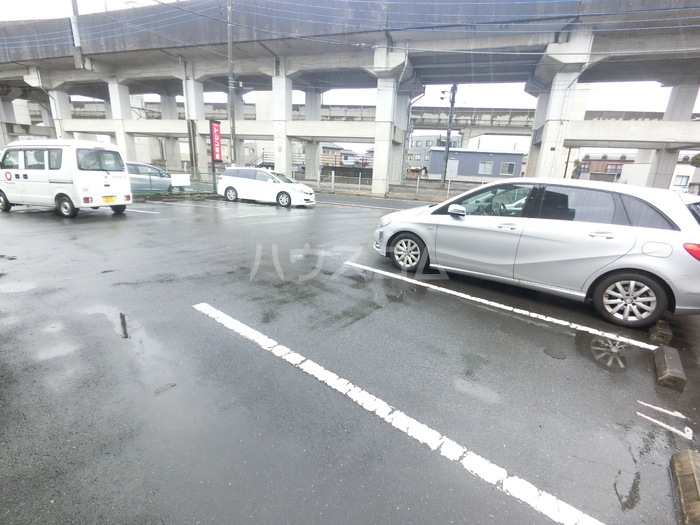 2/10 駐車場