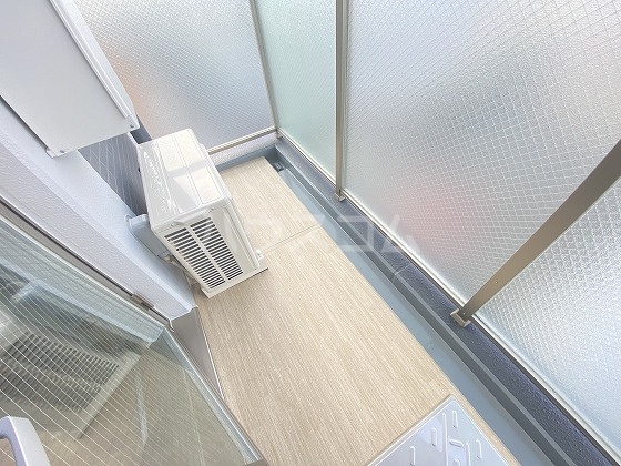 17/30 バルコニー