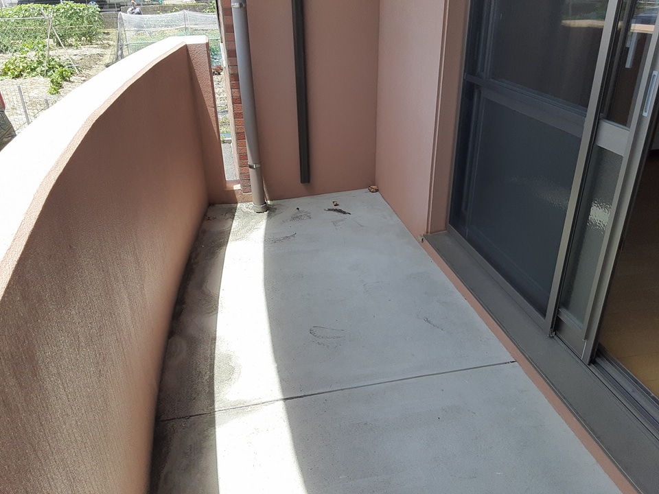 19/30 バルコニー