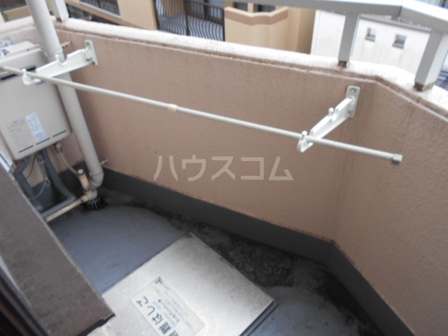 13/19 バルコニー