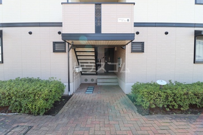 2/13 エントランス