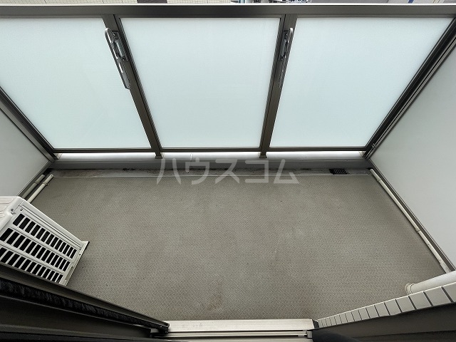 17/27 バルコニー