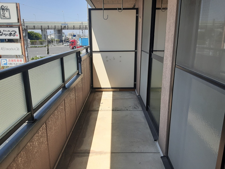 18/26 バルコニー