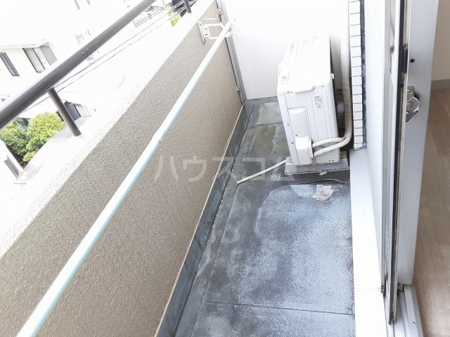 17/25 バルコニー