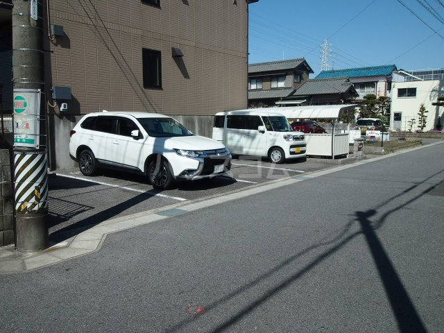 29/30 駐車場