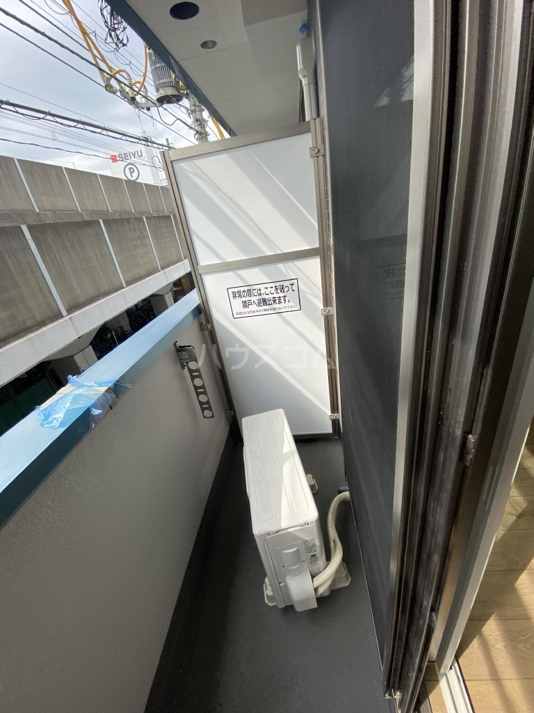 20/30 バルコニー