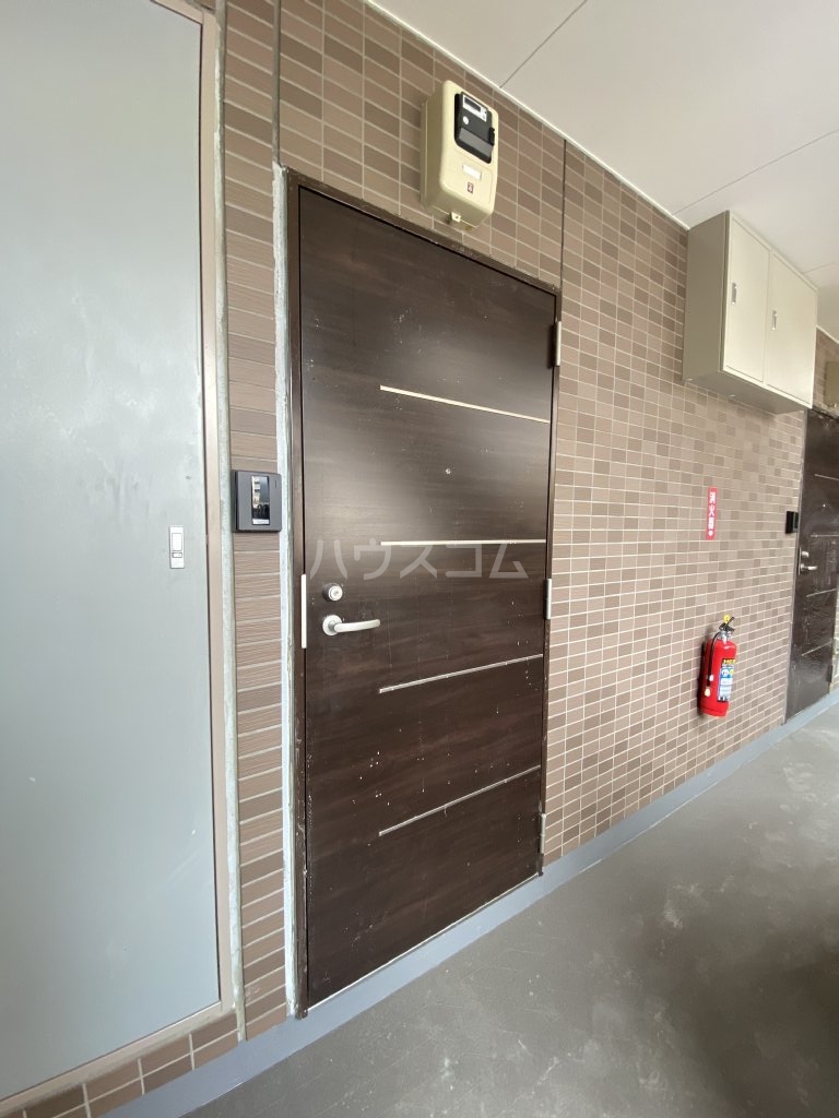 29/30 エントランス